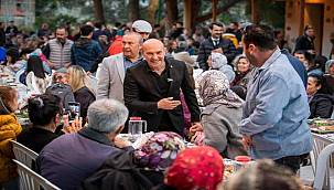 İmece usulü iftar yemeğinde dayanışma örneği