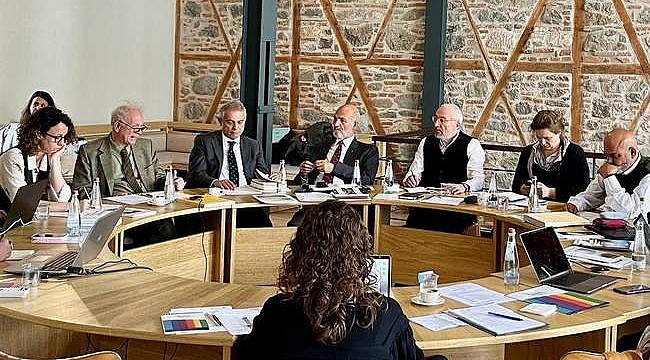 İzmir Akdeniz Akademisi kurul toplantısı yapıldı 