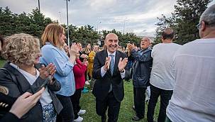 Soyer: Depremde gösterdiğiniz fedakârlığı bütün İzmir biliyor 