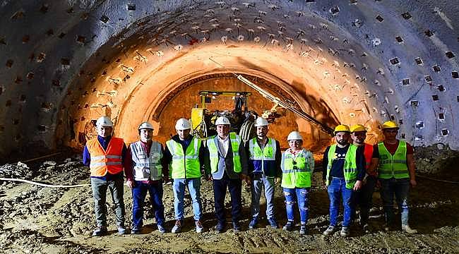 Buca Onat Tüneli'nin viyadük yolu 7 Mayıs'ta açılıyor 