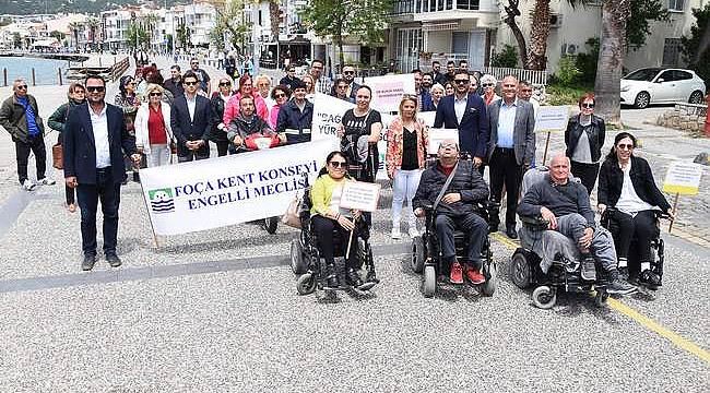 Foça'da Engelliler Haftası Farkındalık Yürüyüşü 
