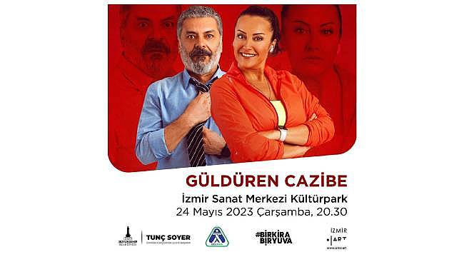 Güldüren Cazibe "Bir Kira Bir Yuva" için sahnede 