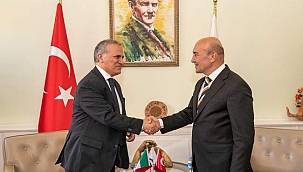 İtalya'nın Türkiye Büyükelçisi Giorgio Marrapodi Soyer'i ziyaret etti