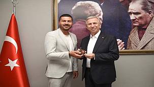 MANSUR YAVAŞ FOÇA'DA...