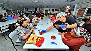 İzmir Büyükşehir Belediyesi'nden Muharrem ayı dayanışması 