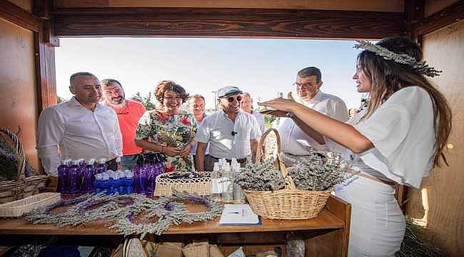 İzmir'in Kozmetik Köyü Ulamış'ta açıldı 