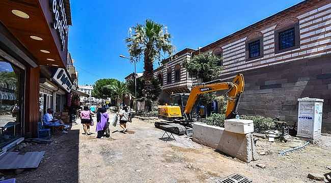 Kemeraltı altyapı çalışmaları tam gaz devam ediyor