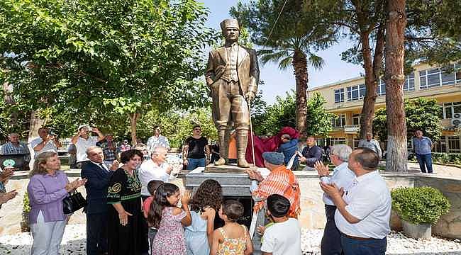 Soyer: "Atatürk'ü yok saymaya, unutturmaya çalışanlara izin vermeyeceğiz" 