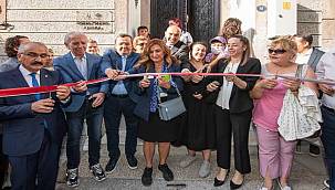 150 yıllık bina kadınlar ve çocuklar için ayağa kaldırıldı 