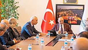 Başkan Soyer: "Sanayinin gelişmesi için yeni alanlar yaratmaya çalışıyoruz"