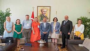 Başkan Tunç Soyer Ukrayna heyetini ağırladı 