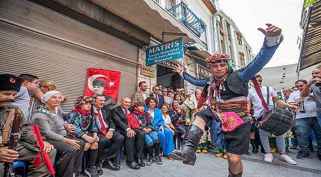 Hür Efe Şeref Üsküp Sokağı'nda 101. yıl kutlaması 