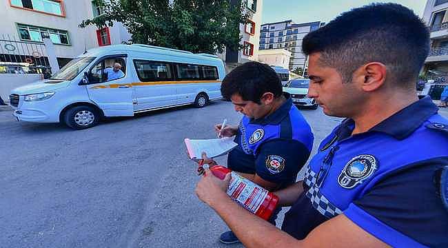 İzmir Büyükşehir Belediyesi'nden okul servislerine denetim