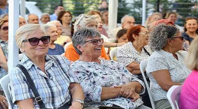 Karşıyaka Belediyesi Gündüz Yaşam Merkezi hayatları değiştirdi 