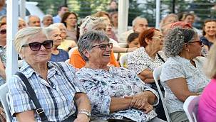 Karşıyaka Belediyesi Gündüz Yaşam Merkezi hayatları değiştirdi 