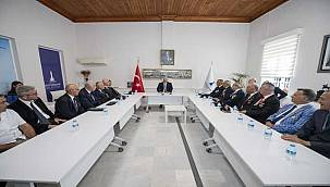 Mustafa Özuslu gazilerle bir araya geldi 