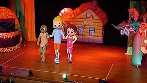 Niloya ve Arkadaşları İzmir'e Geliyor 