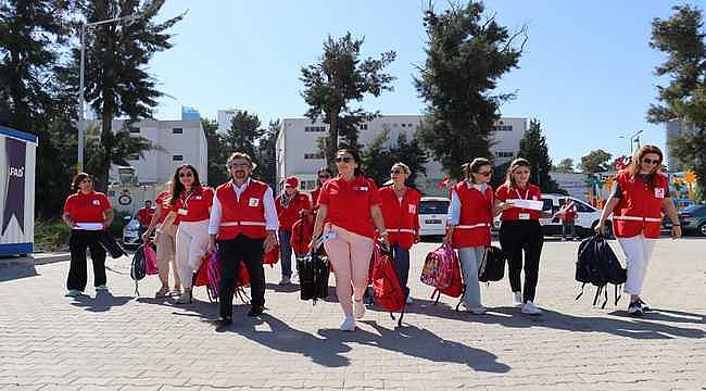 Türk Kızılay İzmir İl Merkezinden Eğitime Destek 