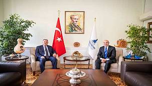 Vali Elban'dan Başkan Soyer'e iade-i ziyaret 