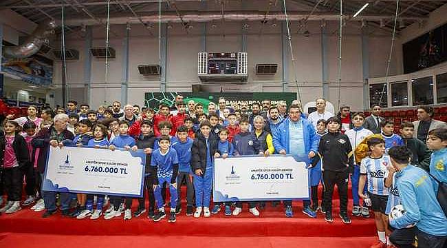 Büyükşehir'den amatör spor kulüplerine destek