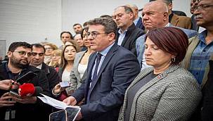 CHP Meclis Grubu'ndan da Başkan Soyer'e destek geldi: "İzin vermeyeceğiz" 