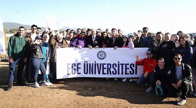 Ege Üniversitesi ağaçlandırma çalışmalarını aralıksız sürdürüyor