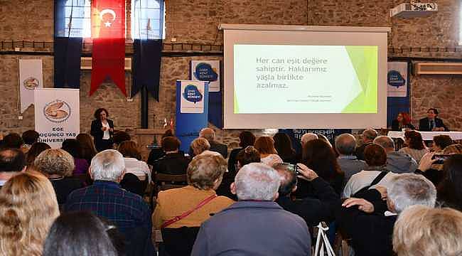 İzmir'de Yaşlı Hakları ve Sosyal İçerme Çalıştayı