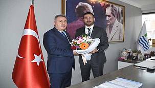 İzmir Valisi Elban Foça'yı ziyaret etti