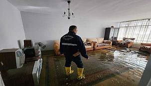Karşıyaka Belediyesi'nde taşkın alarmı