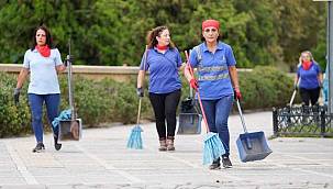 Sokaklardan günde 20 tona yakın atık toplanıyor 