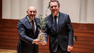 Soyer: "Cumhuriyete, Atatürk'e sahip çıkmamız lazım" 