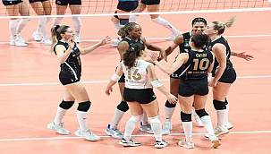 VakıfBank, PTT'ye de set vermedi