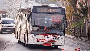Ata'nın sözleri İzmir'de otobüsleri süsledi