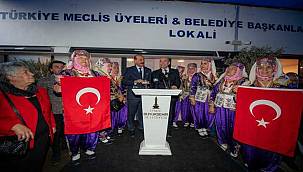 Başkan Soyer'e meclis üyeleri birliği ve sivil toplumdan destek