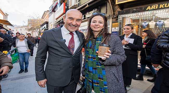 Tunç Soyer: İzmir yılbaşında bambaşka bir Kemeraltı görecek