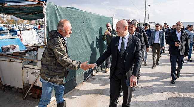 Balıkçılardan Başkan Soyer'e Körfez temizliği teşekkürü