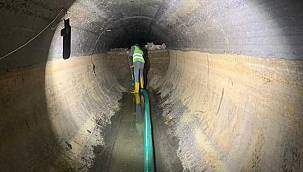 Büyük Kanal'daki temizlik çalışmaları yerin 8 metre altında sürüyor