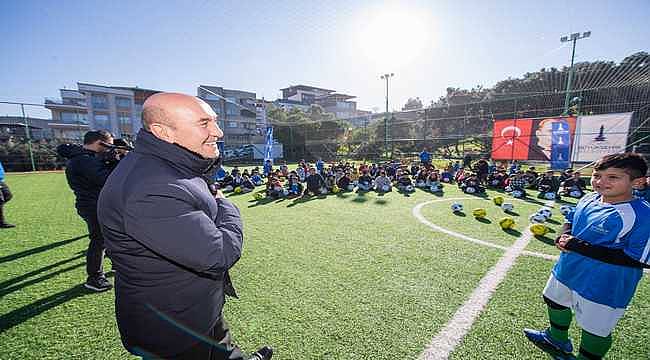 İzmir'in altıncı Yaşayan Parkı Bornova'da açıldı