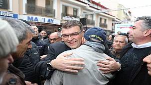 Seferihisarlılar "Goca Başkanı" coşkuyla karşıladı