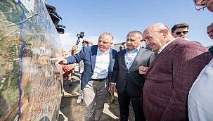 Büyükşehir Belediyesi'nden Seferihisar'a 2,5 milyar liralık yatırım