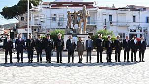 Foça'da Polis Haftası töreni