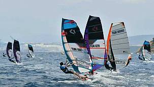 Foça Windsurf Türkiye Şampiyonası Mw Phokaia etabına hazır
