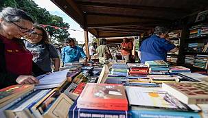 İZKİTAP Fest'e hafta sonu yoğun ilgi