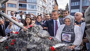 301 madenci için duygusal buluşma