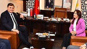 Başkan Tugay'dan İYİ Parti'ye ziyaret