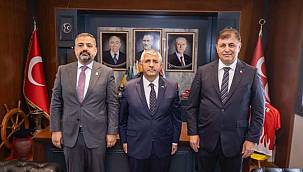 Başkan Tugay: "İzmir'i tüm siyasi partilerle yönetmek istiyoruz"