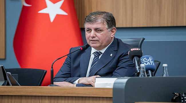 Başkan Tugay: "Otoparkı boşaltmak ve en kısa zamanda yıkmak zorundayız" 