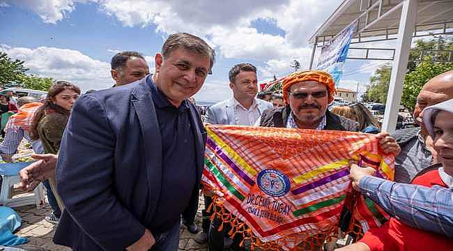 Kayadibi köylülerine Başkan Tugay'dan Hıdırellez sürprizi