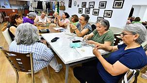 Bu merkeze gelen gençleşiyor