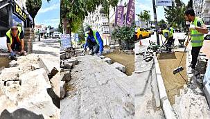 İzmir'de kaldırımlar yenileniyor! 